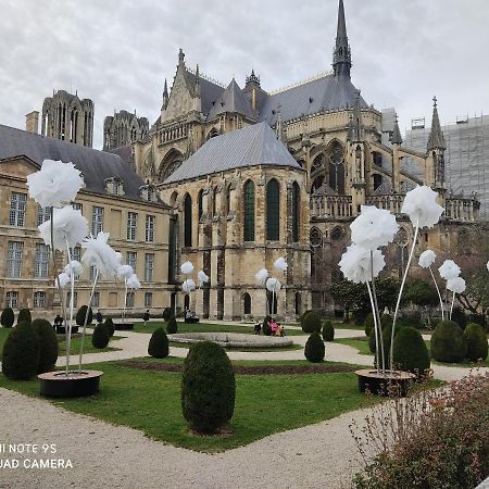 Le Champagnoles Apartment Reims Luaran gambar