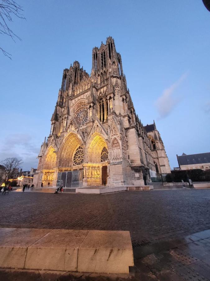 Le Champagnoles Apartment Reims Luaran gambar